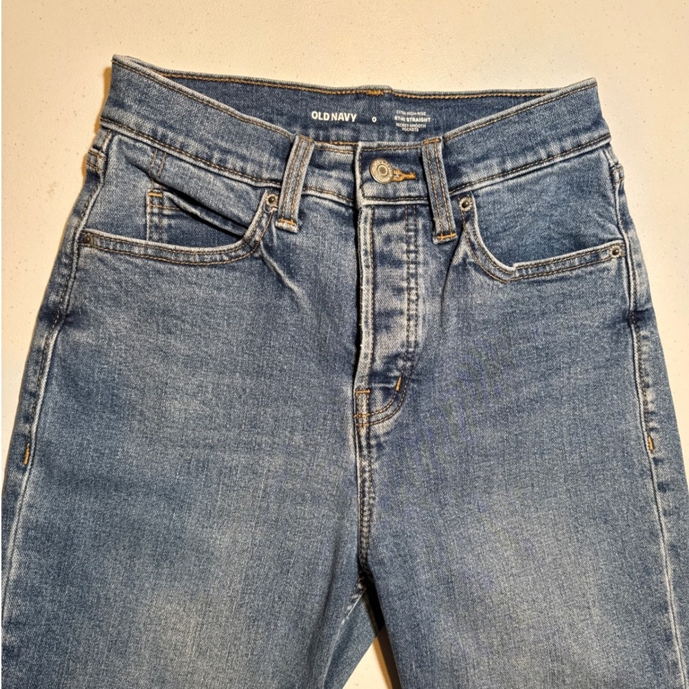 Old Navy Sky Hi Straight Jeans Mary Jo Wash Raw Hem Blue Denim 0 S/801741-00